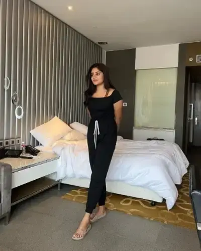 Call Girls Surendranagar Cash On Delivery